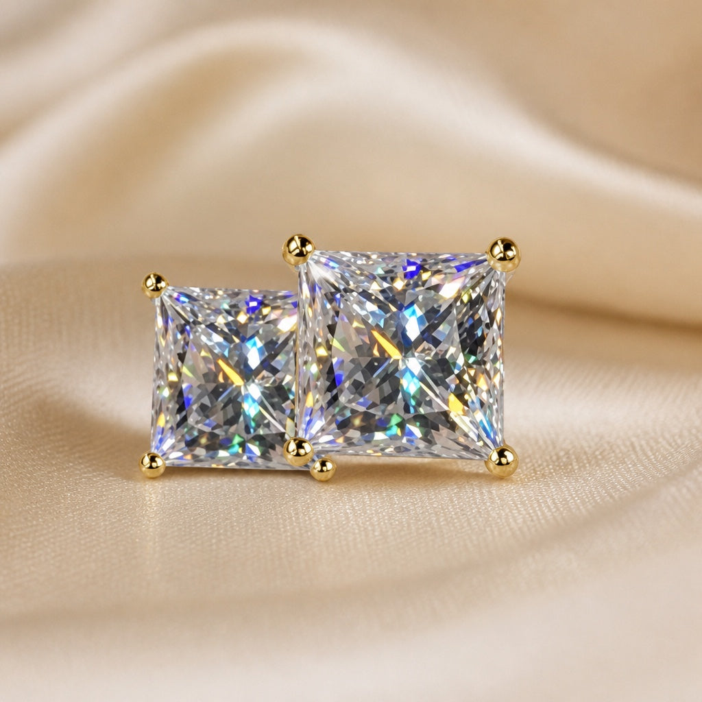Orecchini scintillanti in oro bianco con zirconia