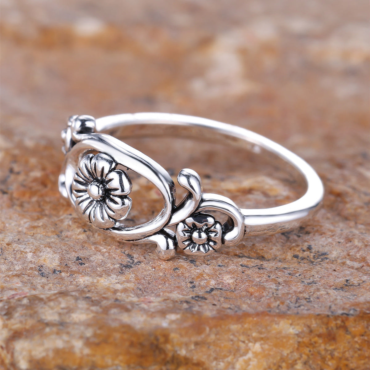 Anello Fiorito Vintage Bohemien Placcato Argento