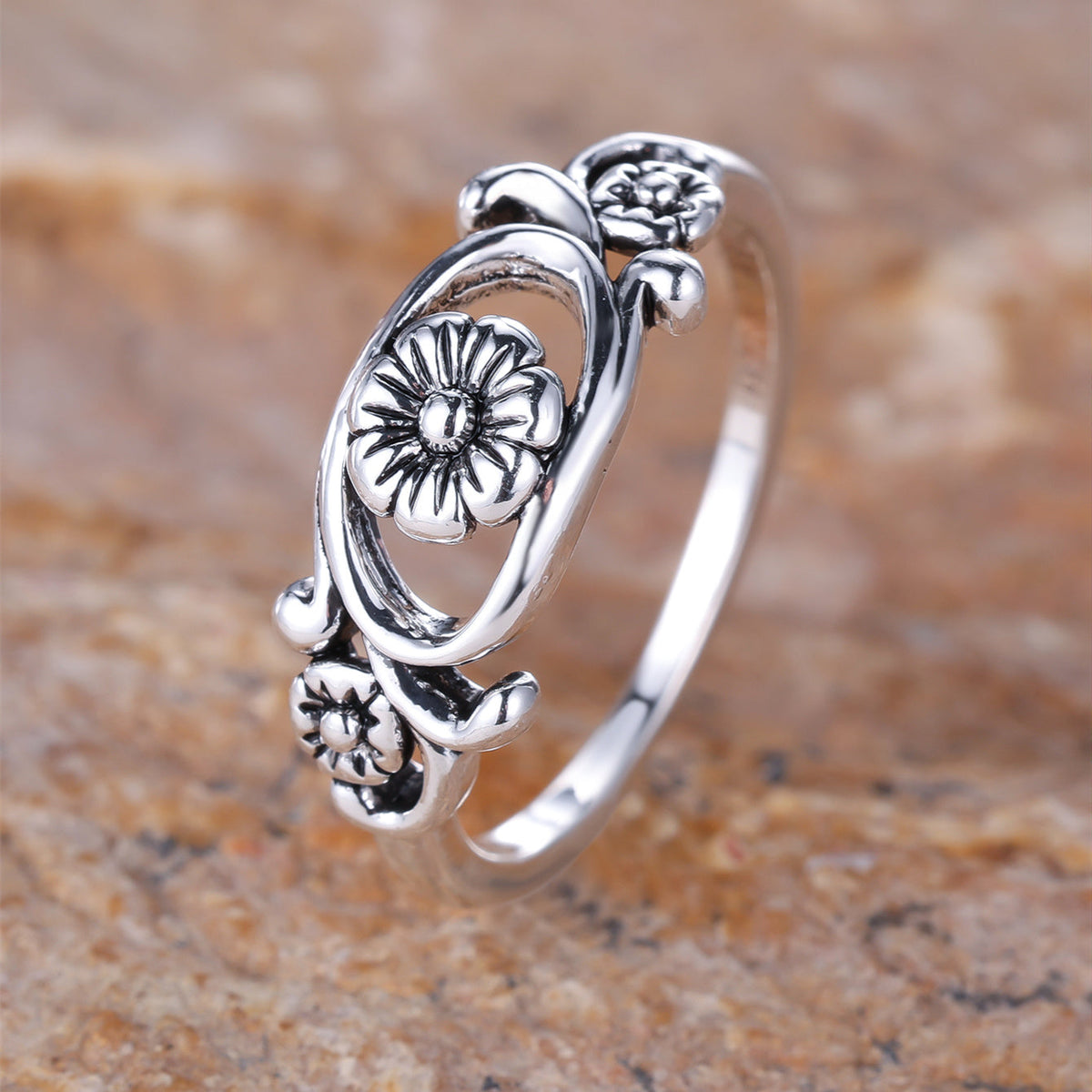 Anello Fiorito Vintage Bohemien Placcato Argento