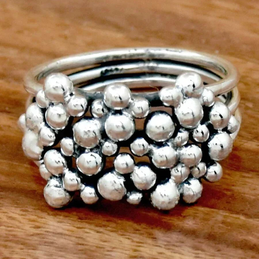Anello a grappolo multi-strato in argento vintage bohemien