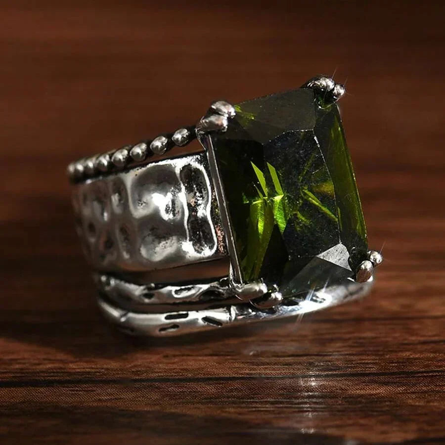 Anello Vintage Bohemien in Zircone Taglio Geometrico Placcato Argento