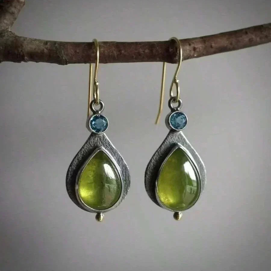 Orecchini Vintage Bohemien in Zirconia Cubica Verde Oliva