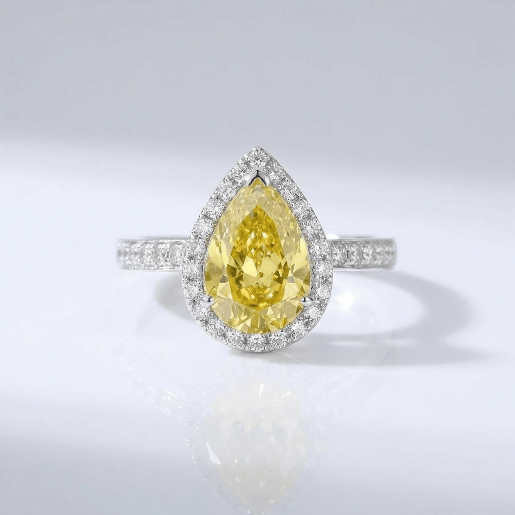 Olia™ - Anello halo con diamante giallo a goccia