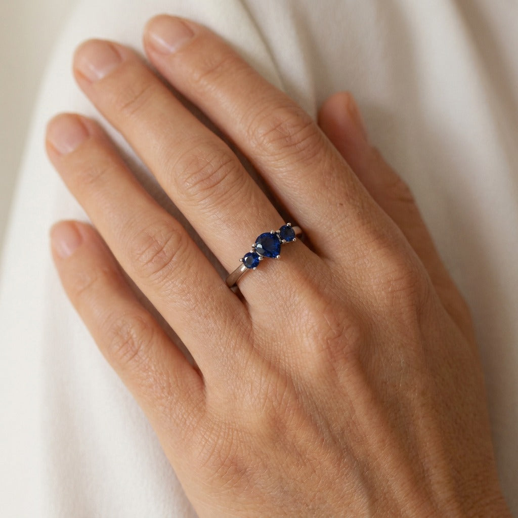 Anello Cuore in Argento con Zirconia