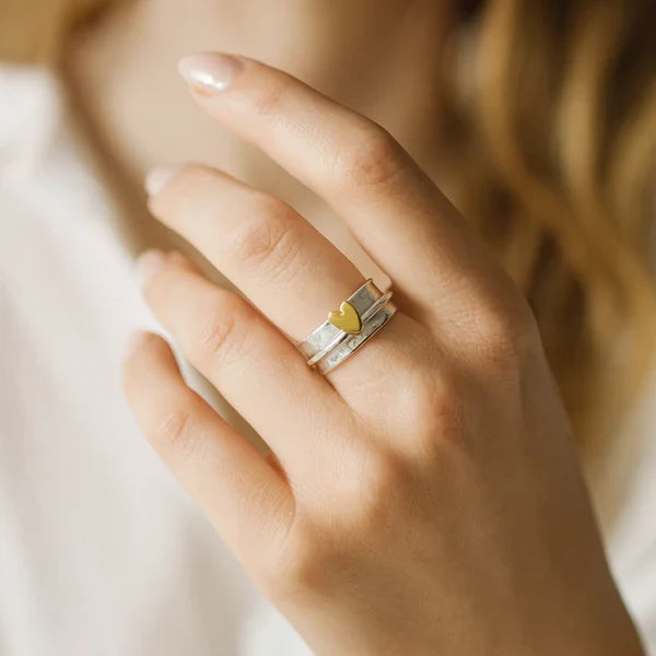 Anello a forma di cuore