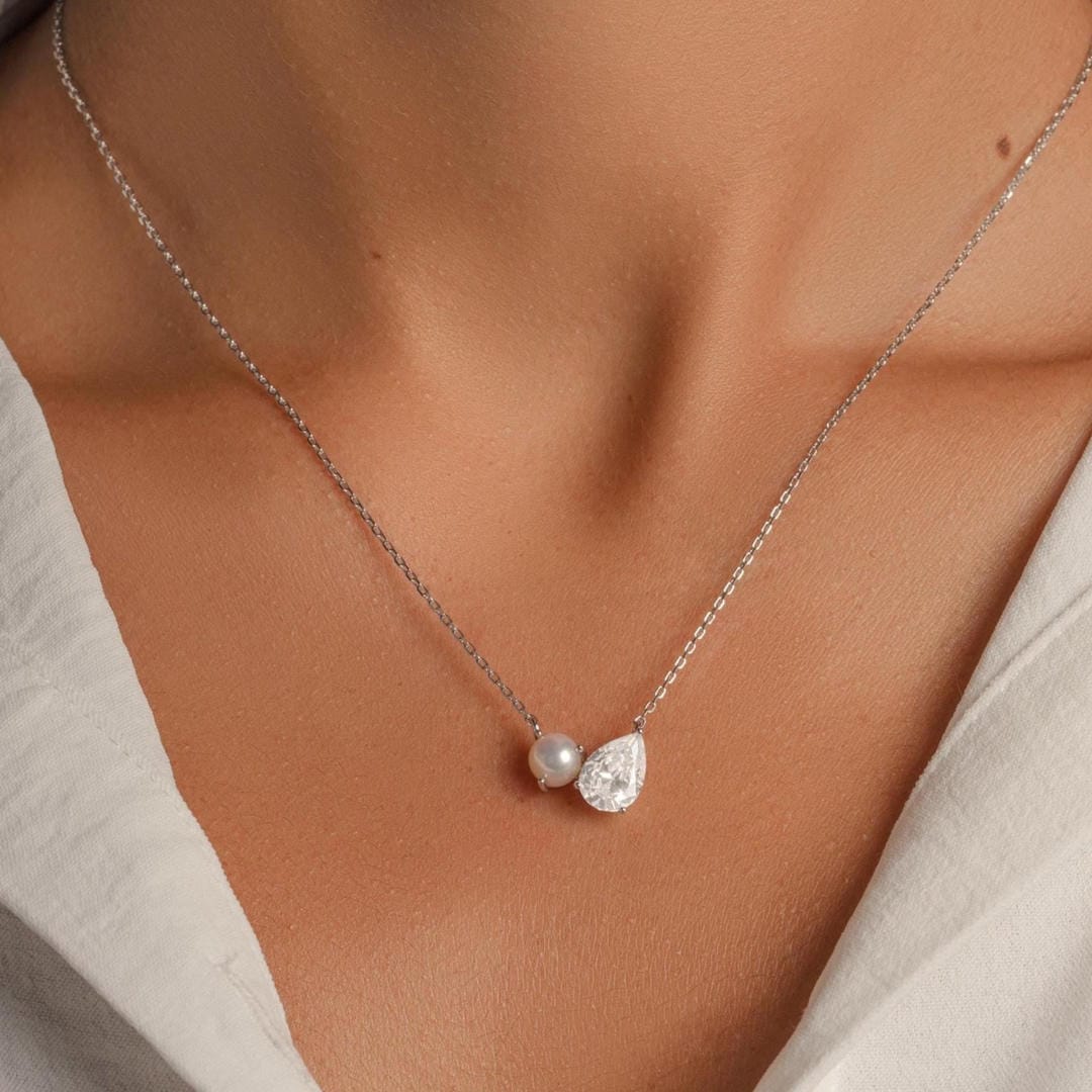 Collana con Charm Duo a Goccia di Perla