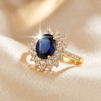 Solavella™ - Anello Halo in Zaffiro e Oro