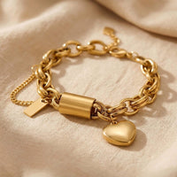 Bracciale a Catena con Charm a Cuore Dorato