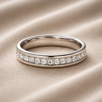 Anello in Oro Bianco con Zirconia Brillante
