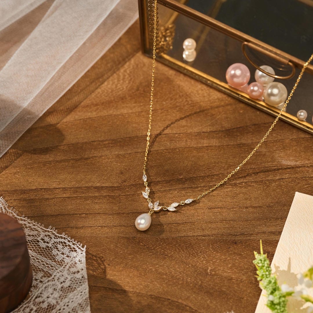 Collana a Goccia in Vite Marquise di Perle