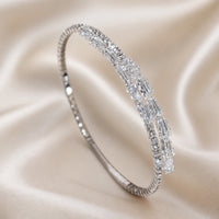 Elegante bracciale in oro bianco con zirconia cubica