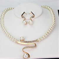 Set di Gioielli Elegante con Perle