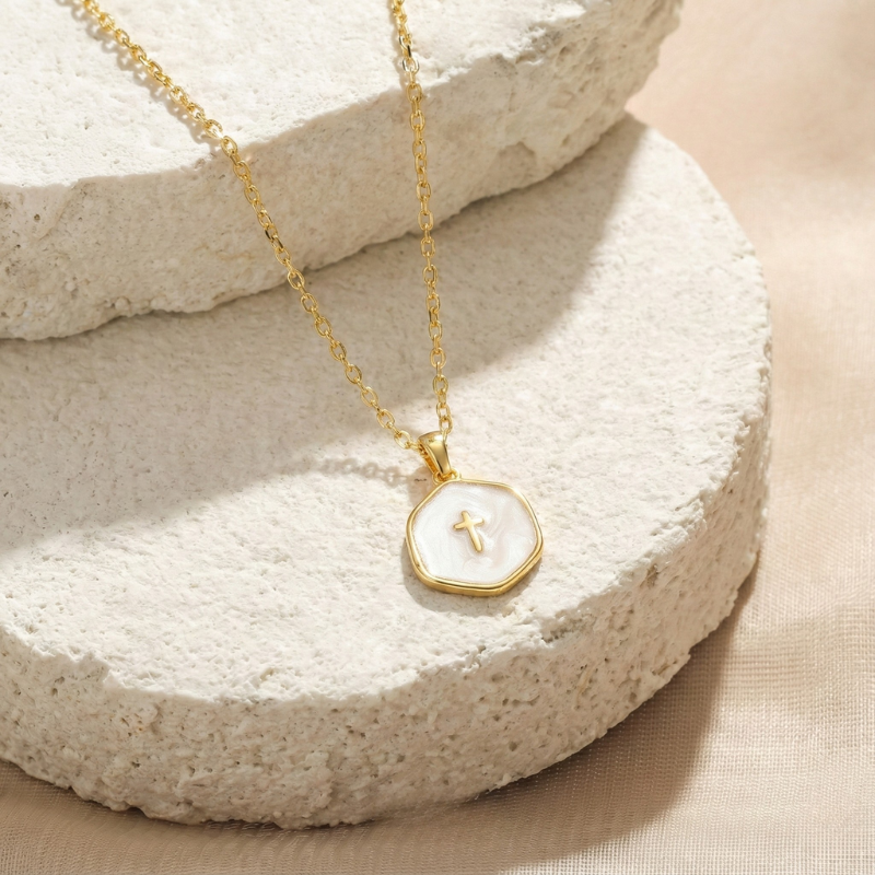 Grazia™ - Collana Mini Croce con Perle