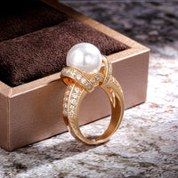 Anello con Perla della Corona