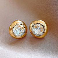 Orecchini eterni in oro placcato con zirconia