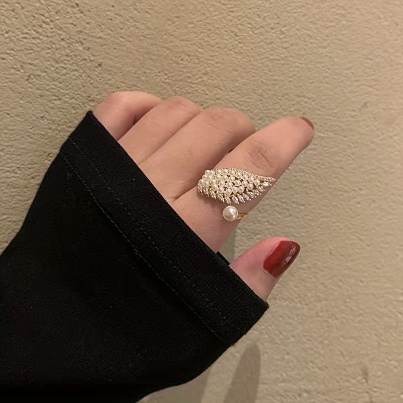 Anello con Ali di Perla Angelica