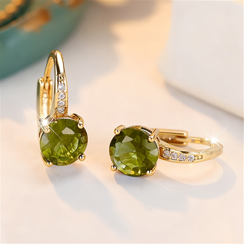 Orecchini Vintage Bohemien in Zirconia Cubica Verde con Artiglio Dorato