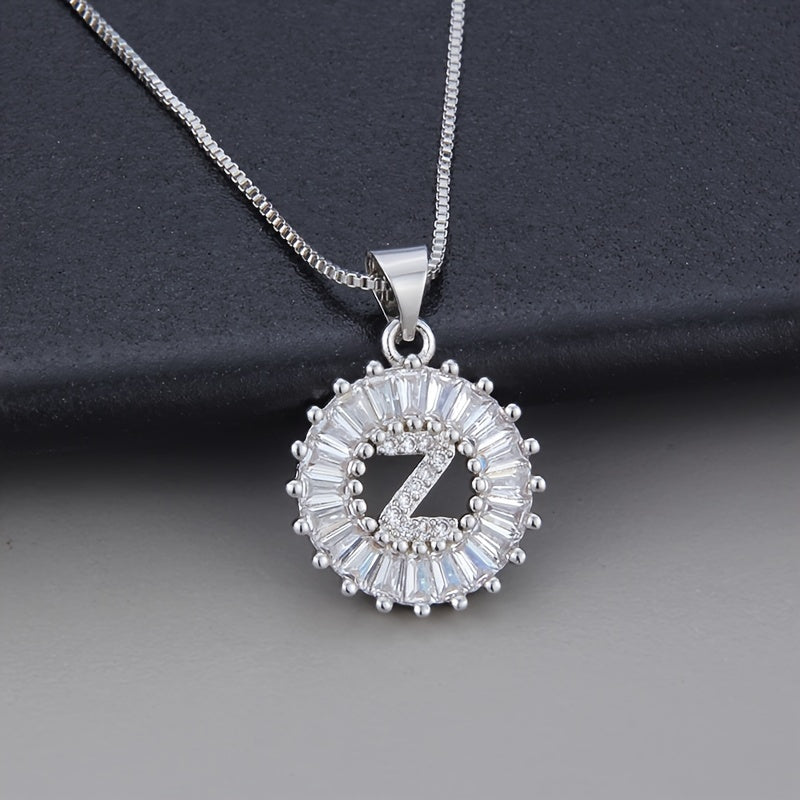 Collana in oro bianco con iniziale "Z" e zirconi