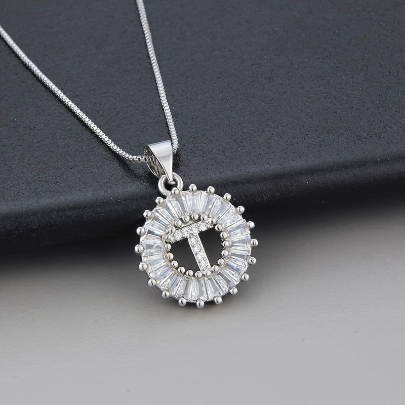 Collana in oro bianco con iniziale "Z" e zirconi