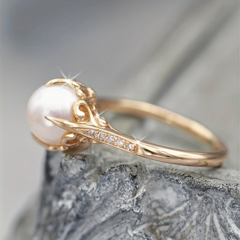Anello Delicato con Perla e Cristallo