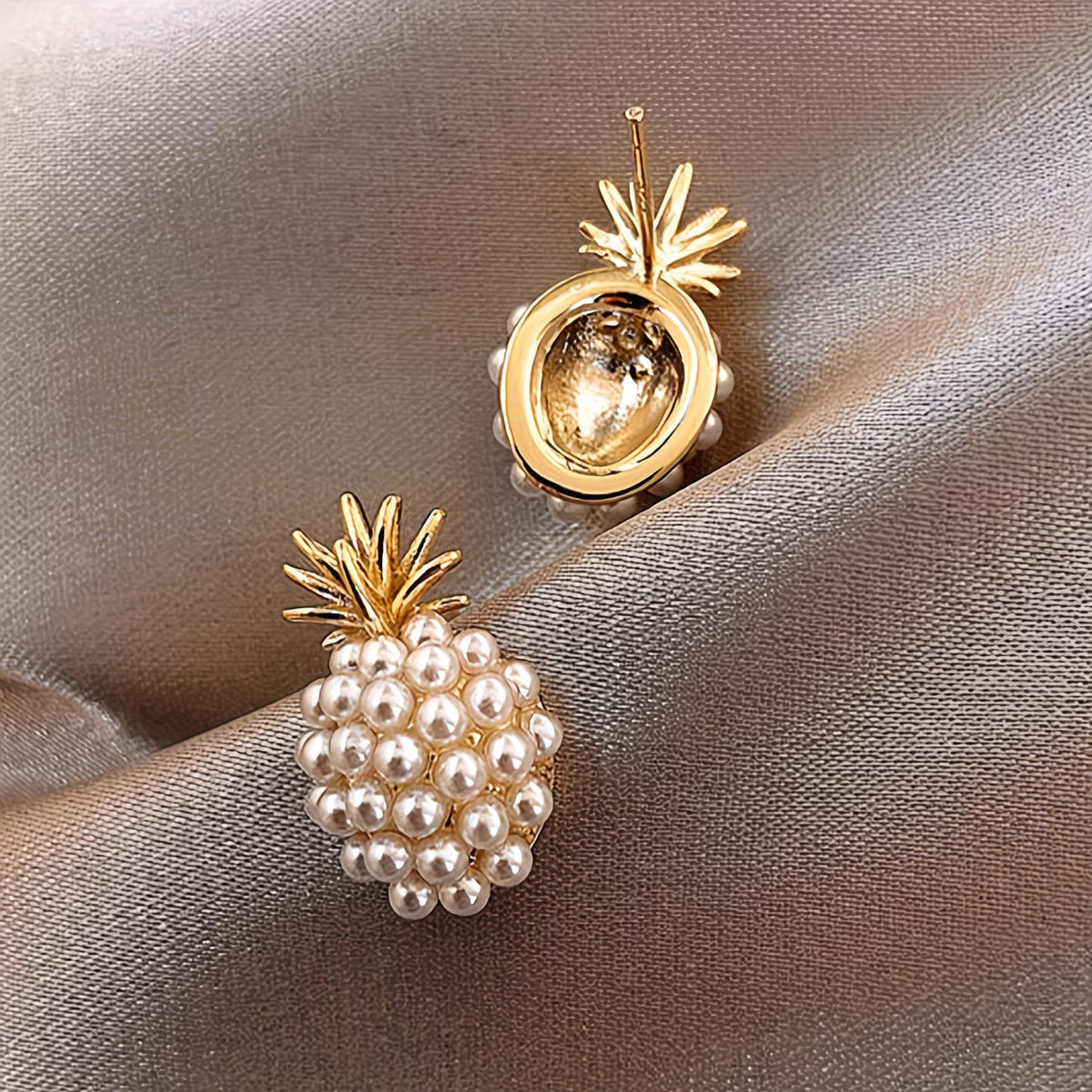 Orecchini a Forma di Ananas con Perle