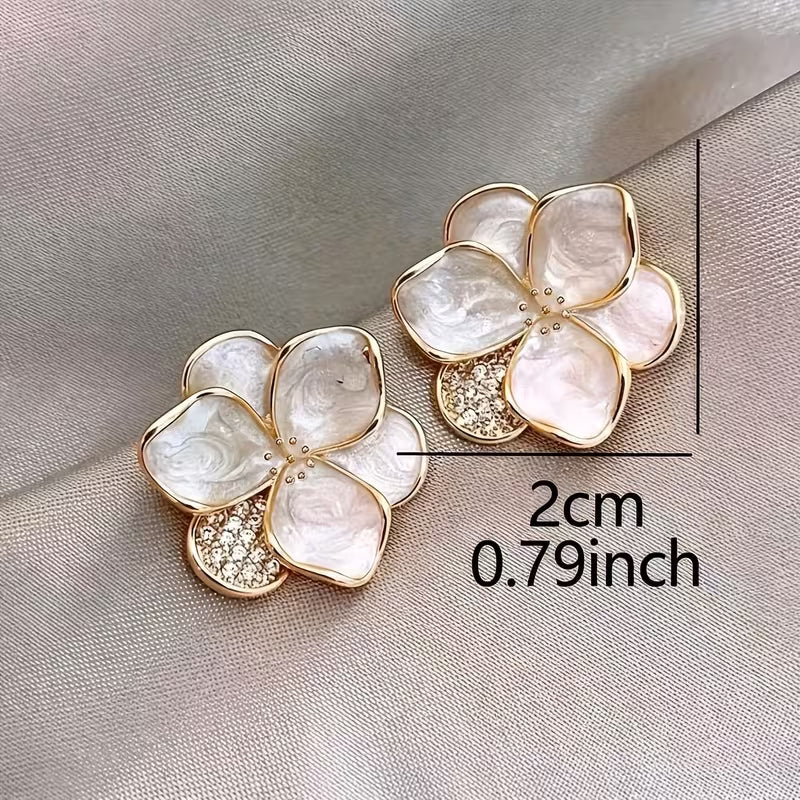 Orecchini Eleganti con Perle e Fiori