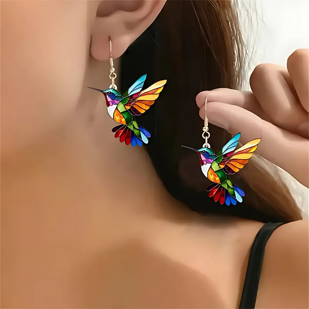 Bellissima Collana a Forma di Colibrì con Orecchini Bonus – Offerta a Tempo Limitato