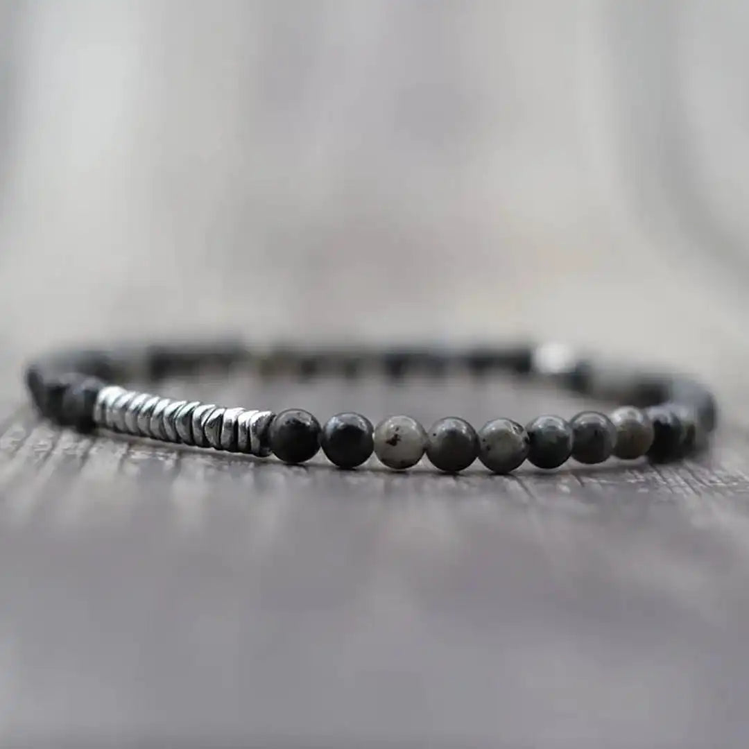 Ermelinda™ - Bracciale Eterno in Pietra Vulcanica