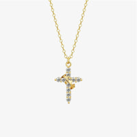 Pietà™ - Collana con Pendente Croce Coronata