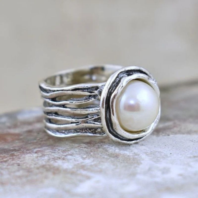 Anello Vintage Bohemien Placcato Argento con Perla Finta