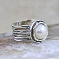 Anello Vintage Bohemien Placcato Argento con Perla Finta