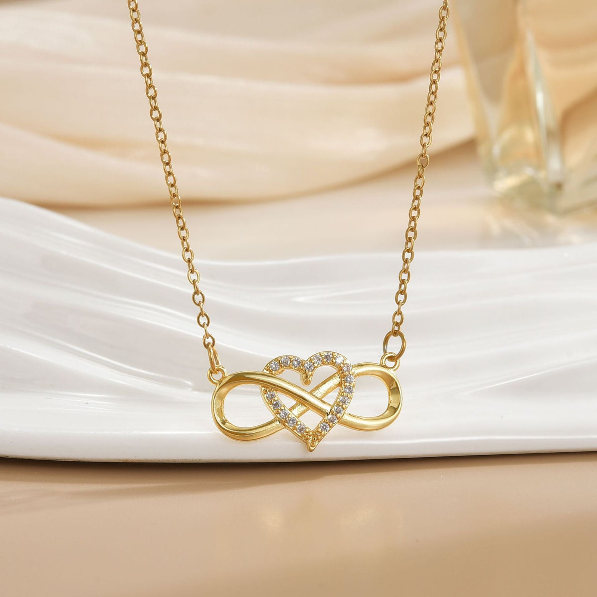 Collana Infinito a Nodo d'Amore | Oro