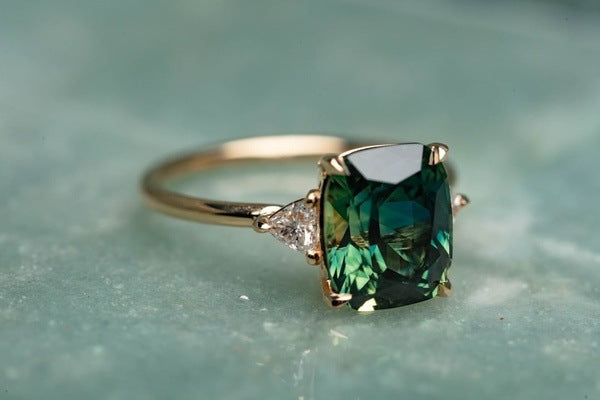 Jolie™ - Anello Vintage con Gemma Verde