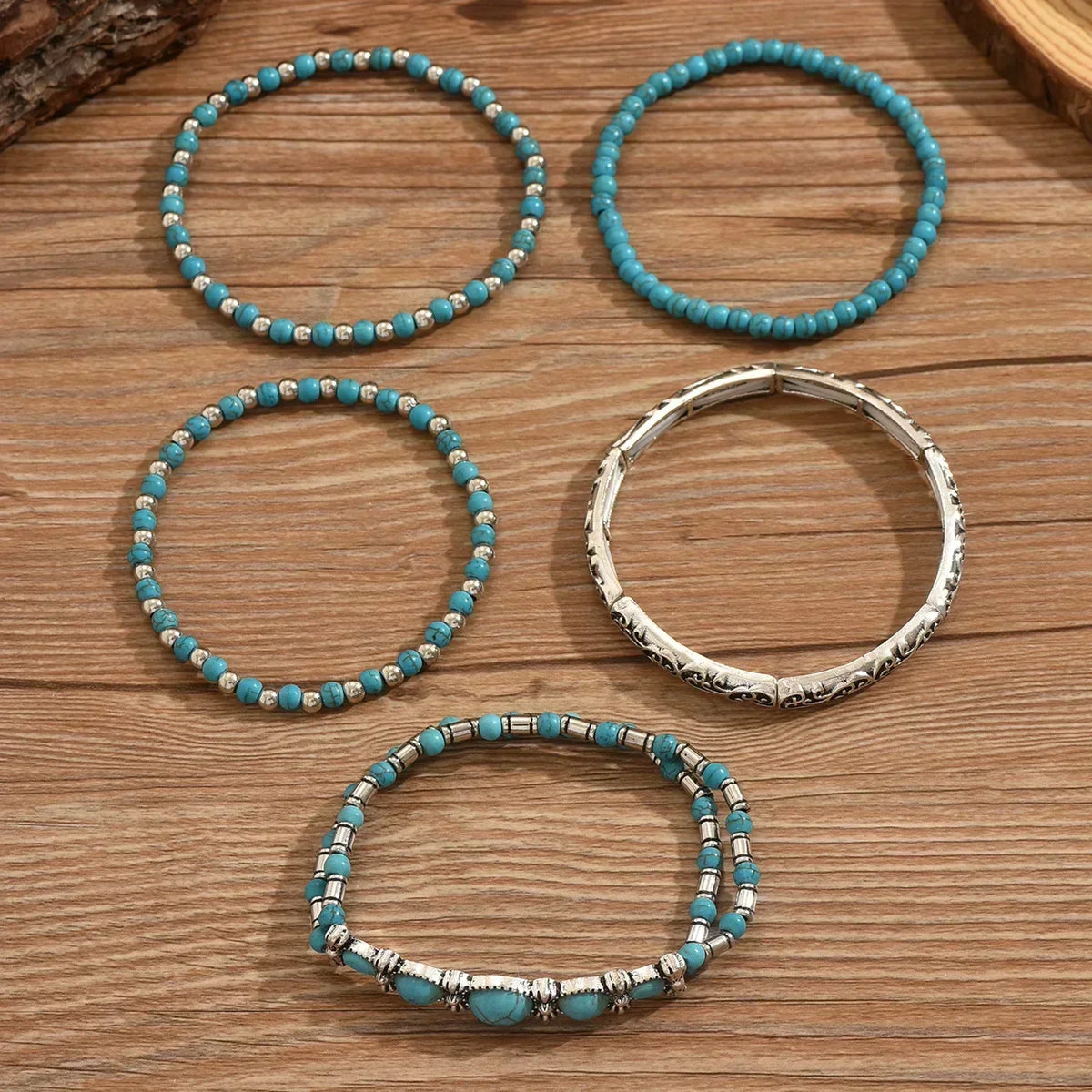 Set di Braccialetti Impilabili in Perline Turchesi Bohemien