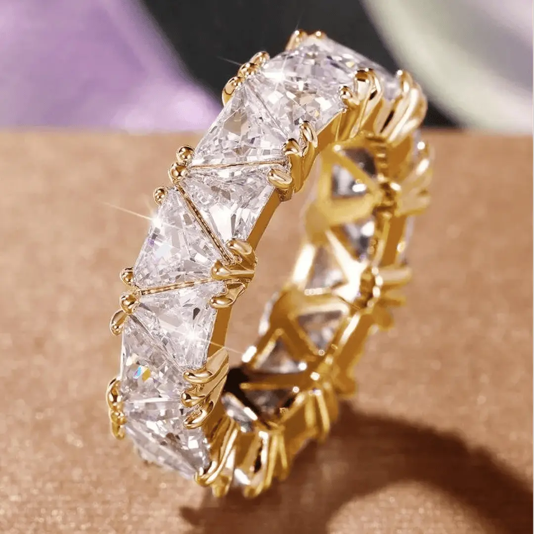 Anello Triangolare Vintage