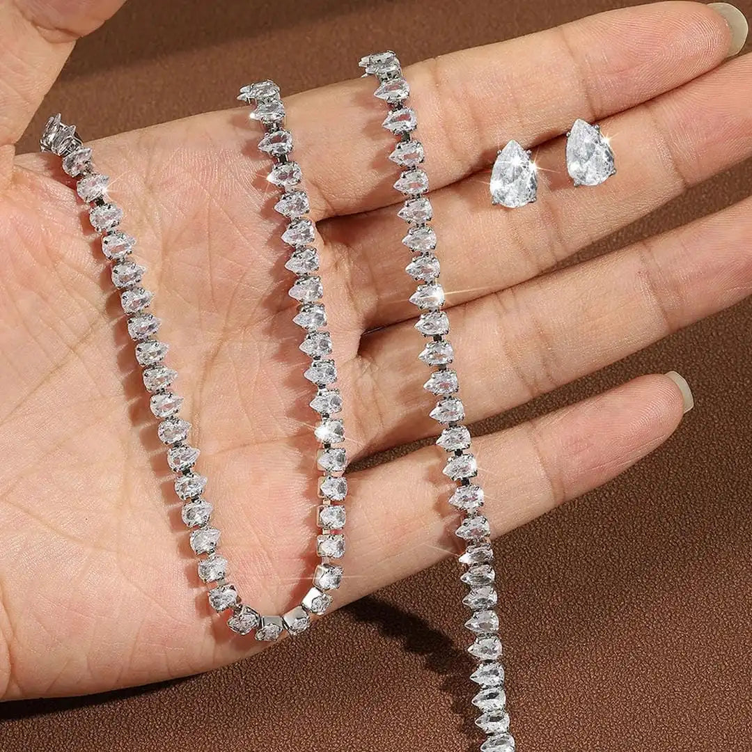Splendido Set Completo di Zirconia Cubica Rotonda Trasparente per Sposa