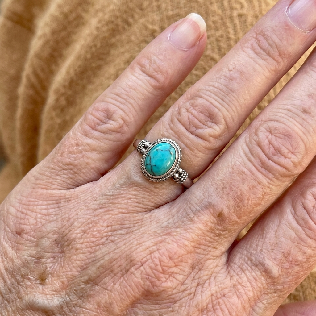Anello Rotondo in Argento Vintage con Turchese