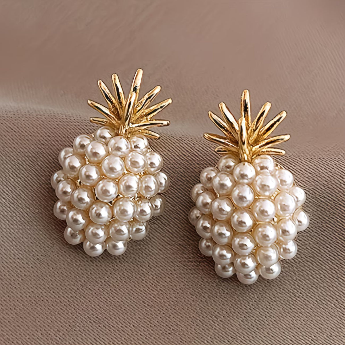 Orecchini a Forma di Ananas con Perle