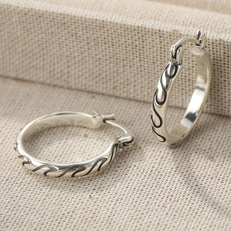 Orecchini a cerchio boho vintage con texture
