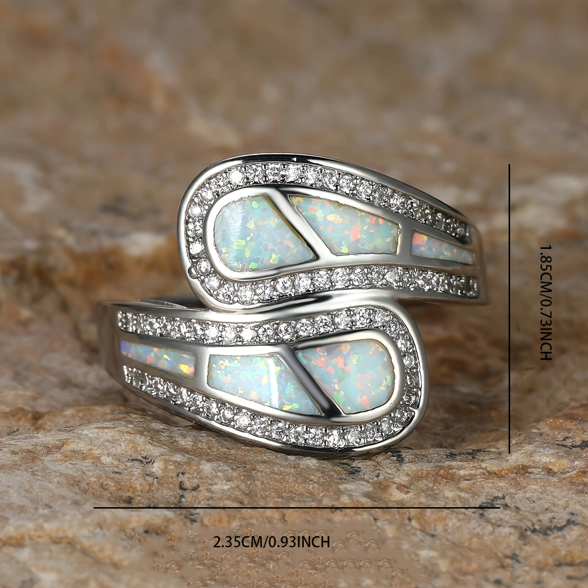 Anello Vintage Boho in Pietra Opale Bianca
