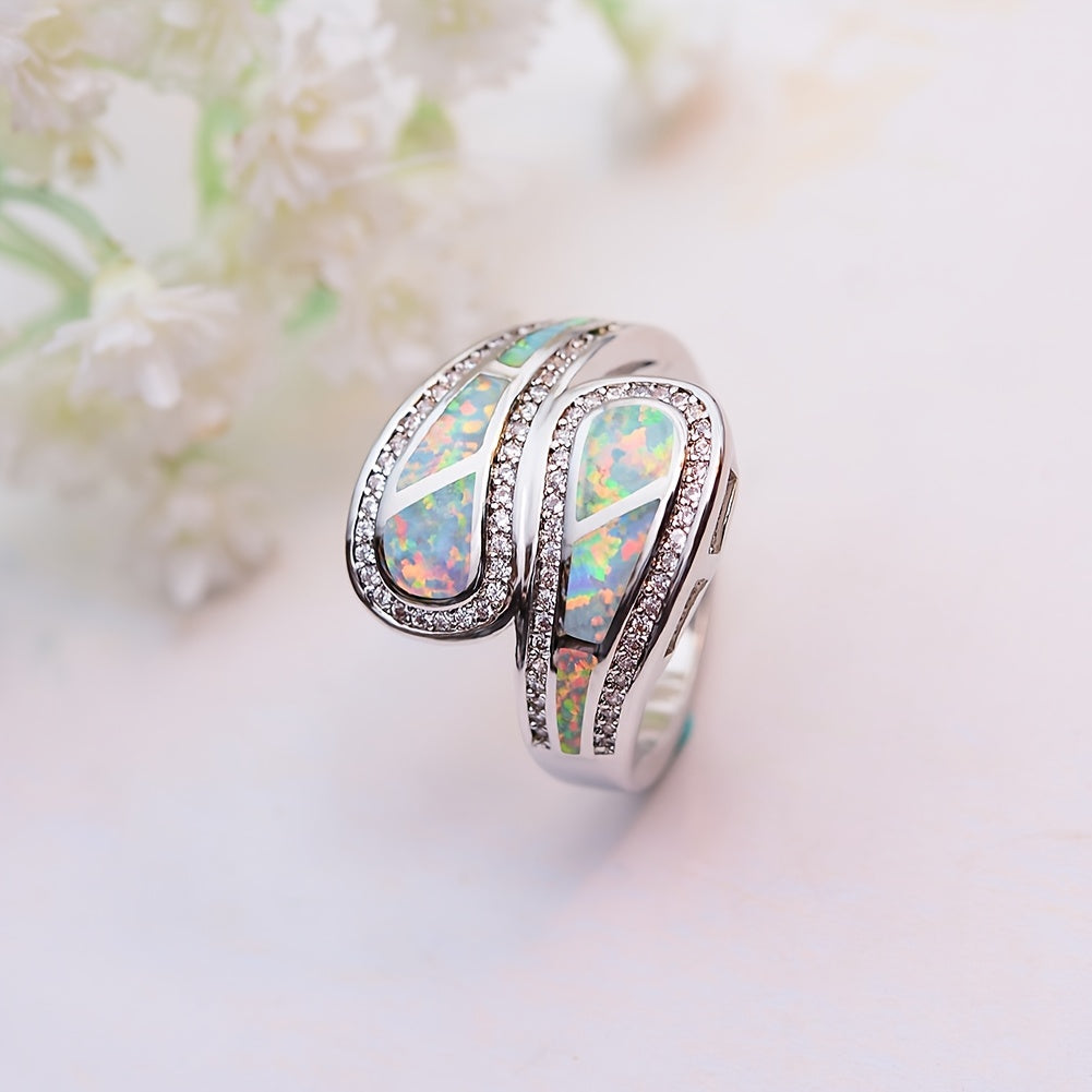 Anello Vintage Boho in Pietra Opale Bianca