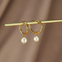 Versewaterparel Bella Hoops Oorbellen