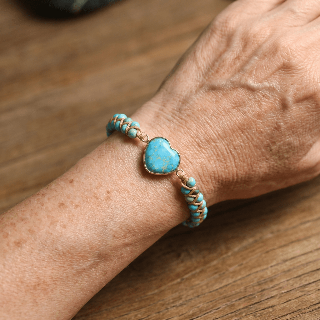 Bracciale Vintage Boho con Charm a Cuore di Turchese