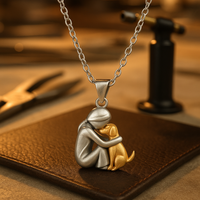 Collana con Ciondolo Abbraccio