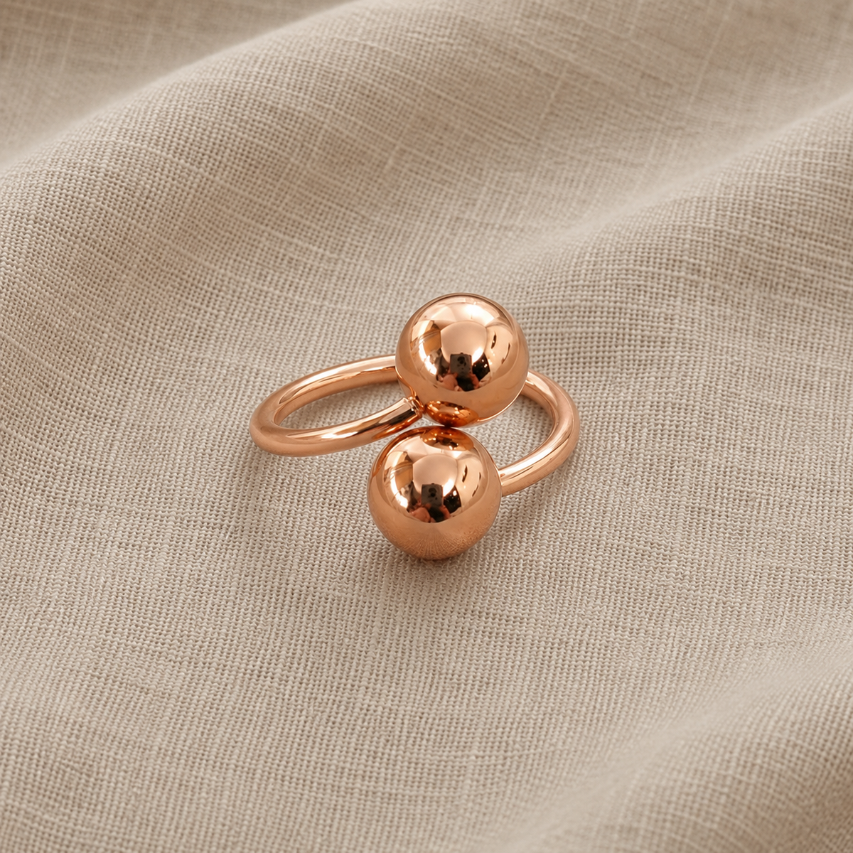 Anello a doppia sfera in stile vintage con finitura lucida