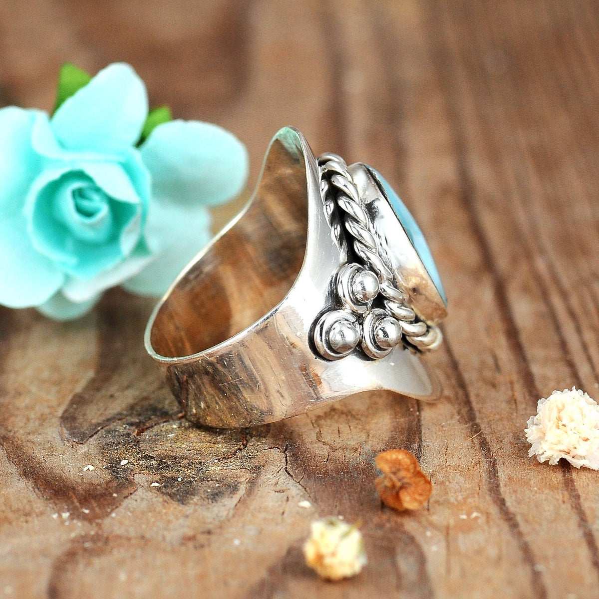 Anello Boho in Argento con Larimar Ovale Vintage
