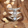Anello in Argento con Pietra Luna Arcobaleno a Triplo Chevron Bohemien