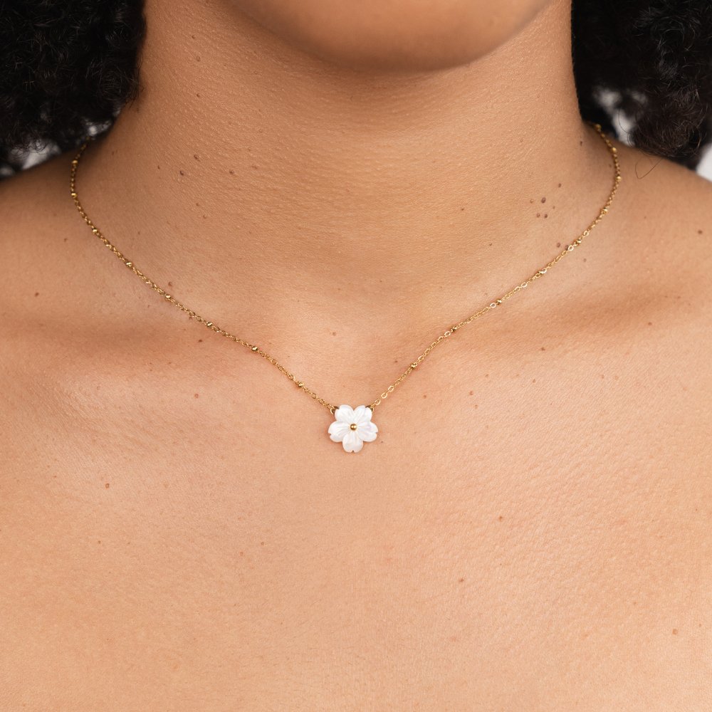 Collana Fiore Bianco